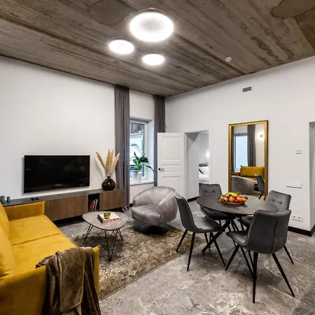 Oldtown Trinity House Apartment Kaunas Exterior photo
